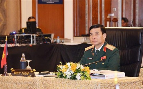 Đoàn đại biểu quân sự cấp cao Quân đội Nhân dân Việt Nam thăm chính thức Myanmar - ảnh 1