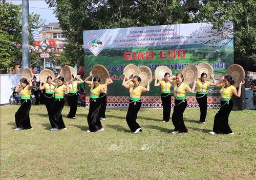 Khai mạc Ngày hội Văn hóa dân tộc Thái lần II - ảnh 1
