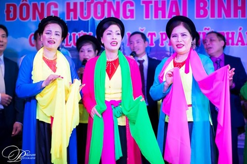 Hội đồng hương Thái Bình tại CHLB Đức tổ chức gặp mặt nhân ngày Phụ nữ Việt Nam - ảnh 8
