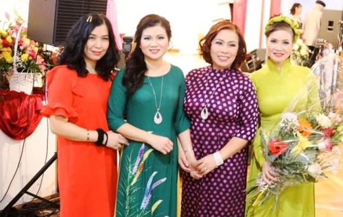 Chương trình Giao lưu văn nghệ cộng đồng tại CHLB Đức – tự hào âm nhạc truyền thống Việt Nam - ảnh 9