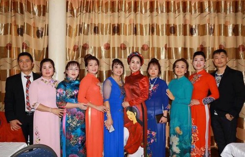 Chương trình Giao lưu văn nghệ cộng đồng tại CHLB Đức – tự hào âm nhạc truyền thống Việt Nam - ảnh 12