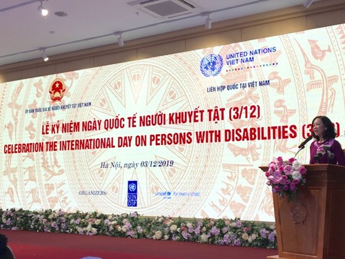 Lễ kỷ niệm ngày quốc tế người khuyết tật (3/12) - ảnh 1