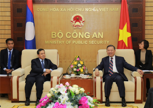 Bộ trưởng Bộ Công an Tô Lâm tiếp Đại sứ Cộng hòa dân chủ nhân dân Lào - ảnh 1