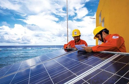 Hơn 100.000 công trình điện mặt trời mái nhà được đấu nối vào hệ thống điện  - ảnh 1