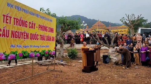 Học viện Phật giáo Việt Nam tại Hà Nội hưởng ứng sáng kiến trồng mới 1 tỷ cây xanh - ảnh 1