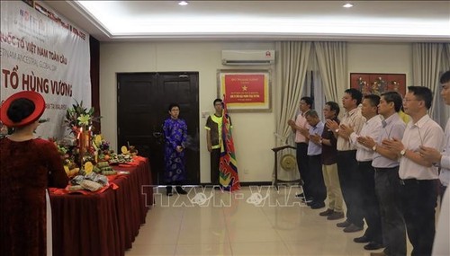 Cộng đồng người Việt tại Malaysia thành kính hướng về cội nguồn tiên tổ - ảnh 1