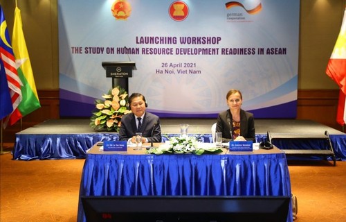 Ra mắt Báo cáo nghiên cứu khu vực về sự sẵn sàng phát triển nguồn nhân lực trong ASEAN - ảnh 1
