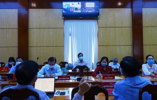 Thành phố Hồ Chí Minh tổ chức tiếp xúc cử tri trực tuyến, tương tác trên trang bầu cử điện tử - ảnh 1
