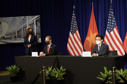 Lễ ký thỏa thuận về địa điểm mới của Đại sứ quán Hoa Kỳ tại Việt Nam - ảnh 1