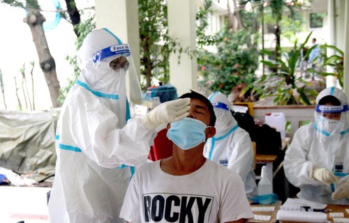 Ngày 06/10, Việt Nam ghi nhận hơn 10 nghìn bệnh nhân mắc COVID-19 khỏi bệnh - ảnh 1