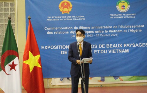 Triển lãm ảnh Kỷ niệm 59 năm thiết lập quan hệ ngoại giao Việt Nam-Algeria - ảnh 3
