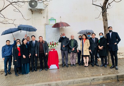 Đại sứ quán Việt Nam tại Algeria tưởng niệm các nhà báo Algeria hy sinh ở Việt Nam - ảnh 2