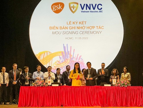 Hợp tác chiến lược toàn diện và lâu dài về cung ứng vaccine tại Việt Nam - ảnh 1