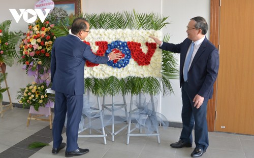 Tổng giám đốc Đài TNVN tiếp Đại sứ đặc mệnh toàn quyền Vương quốc Campuchia tại Việt Nam - ảnh 2