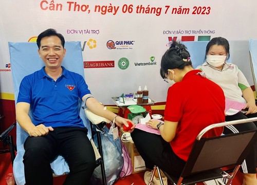 Hành trình Đỏ “Sắc đỏ Tây Đô” – kết nối dòng máu Việt - ảnh 1