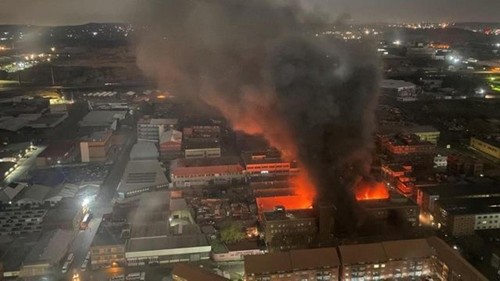 Điện thăm hỏi về vụ hỏa hoạn tại Nam Phi - ảnh 1