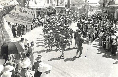 Kỷ niệm 69 năm Ngày giải phóng thủ đô Hà Nội - ảnh 1