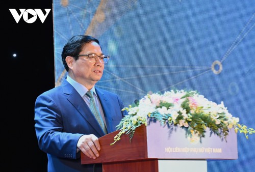 Thủ tướng Phạm Minh Chính dự lễ trao giải Chung kết toàn quốc Cuộc thi “Phụ nữ khởi nghiệp, phát huy tài nguyên bản địa“ - ảnh 1
