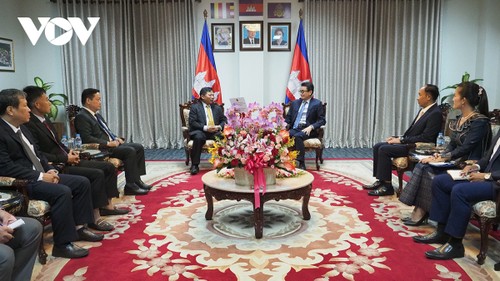 Đại sứ Việt Nam chúc mừng Bộ Ngoại giao Campuchia nhân kỉ niệm 57 năm quan hệ ngoại giao - ảnh 2