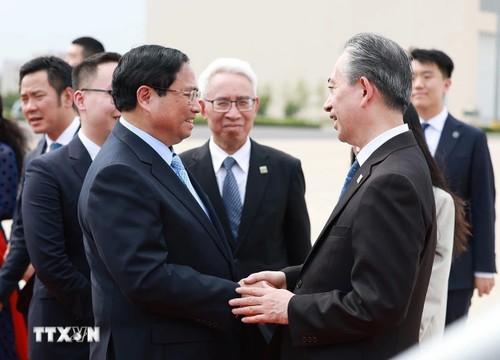 Thủ tướng Phạm Minh Chính kết thúc tốt đẹp chuyến công tác dự WEF Đại Liên 2024 và làm việc tại Trung Quốc - ảnh 1