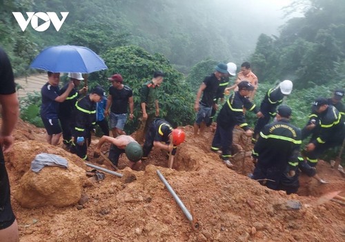 Vụ sạt lở ở Hà Giang: 9 người tử vong, tích cực tìm kiếm người mất tích - ảnh 1