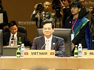 Konferensi Tingkat Tinggi ASEAN ke-20 di Kamboja - ảnh 1
