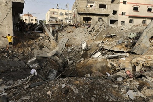 Israel terus melakukan serangan udara terhadap jalur Gaza - ảnh 1