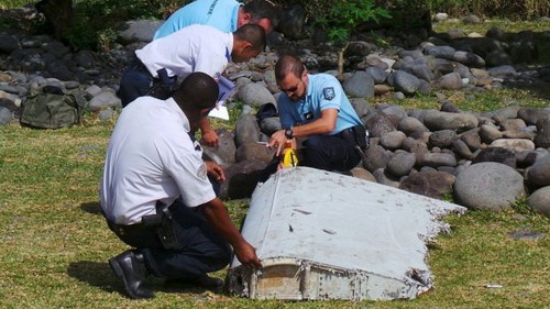 Kepingan-kepingan yang ditemukan di Maladewa bukan dari pesawat terbang  MH370 - ảnh 1