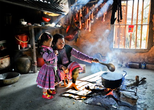 Perbedaan antara komunitas orang Vietnam di daerah pegununggan Vietnam Utara dan warga di propinsi Yunnan, Tiongkok - ảnh 1