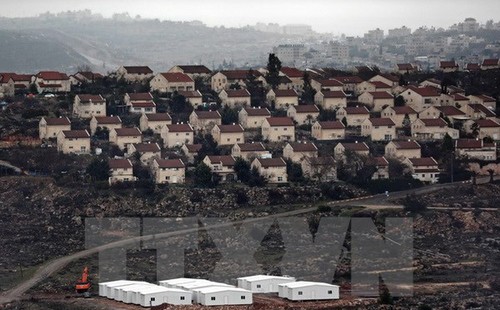 Israel : bentrokan meledak ketika polisi melakukan pembubaran zona pemukiman ilegal di tepian Barat - ảnh 1