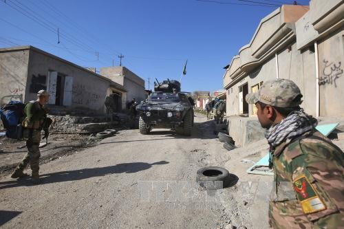 Tentara Irak mengontrol banyak kawasan di Mosul Selatan - ảnh 1