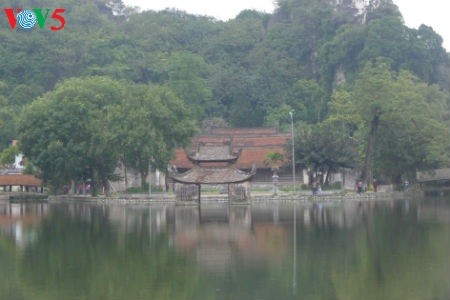 Pagoda dan kebudayaan desa di Vietnam - ảnh 2