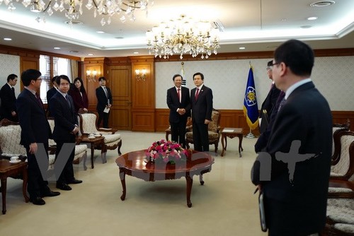 Pemimpin Republik Korea menilai tinggi perkembangan hubungan Vietnam-Republik Korea - ảnh 1