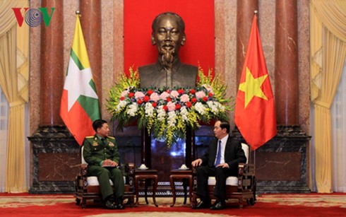 Presiden Tran Dai Quang menerima Jenderal Senior Myanmar, Min Aung Hlaing - ảnh 1