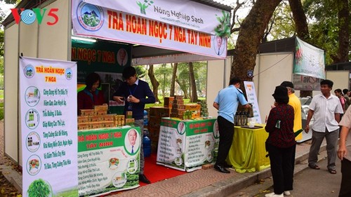 Pembukaan Pekan raya pertama hasil pertanian, kerajinan tangan industri kecil Vietnam - ảnh 6