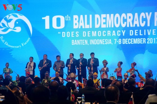 Panorama Forum Demokrasi Bali yang ke-10 di Banten, Indonesia - ảnh 8