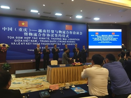  Sarasehan kerjasama ekonomi dan logistik Vietnam-Tiongkok 2018 - ảnh 1