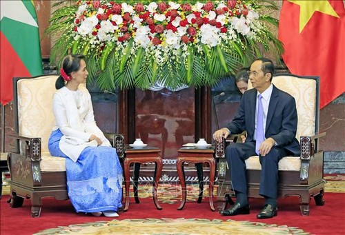Presiden Vietnam, Tran Dai Quang menerima Penasehat Negara Myanmar, Aung San Suu Kyi - ảnh 1