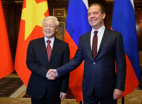 Membawa hubungan Kemitraan Komprehensif Vietnam-Rusia menjadi semakin intensif dan ekstensif - ảnh 2