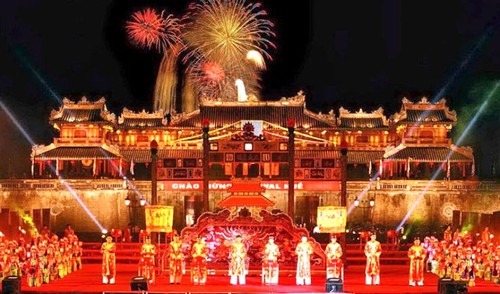 Festival Kerajinan Tradisional Hue tahun 2019 berlangsung dari 26 April- 2 Mei - ảnh 1