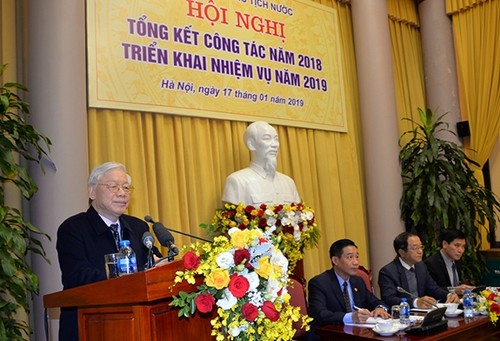 Sekjen KS PKV, Presiden Vietnam menghadiri Konferensi evaluasi pekerjaan tahun 2018 dan penggelaran tugas tahun 2019 dari Kantor Presiden Negara - ảnh 1