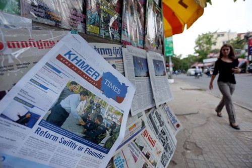 Khmer Times: Hubungan ekonomi Vietnam-Kamboja merupakan tenaga pendorong perkembangan untuk masa depan - ảnh 1
