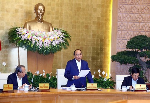 PM Vietnam, Nguyen Xuan Phuc: Terus menyerap investasi asing, menciptakan sumber daya bagi ekonomi untuk berkembang - ảnh 1