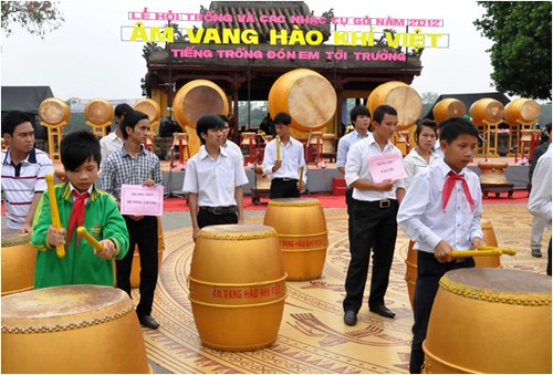 Hue festival's percussion performance  - ảnh 13
