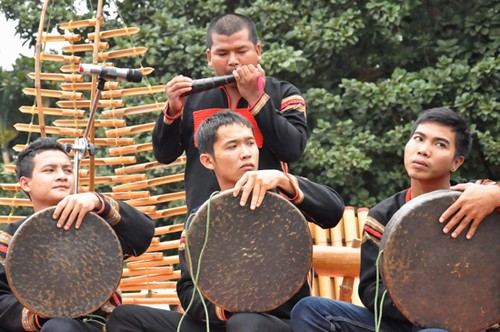 Hue festival's percussion performance  - ảnh 3