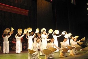 Vietnamese Culture-Tourism festival ends in Russia  - ảnh 1