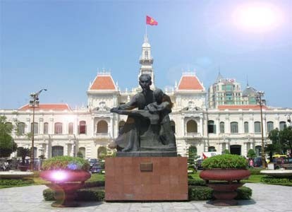HCM city gears up for 2013 growth  - ảnh 1