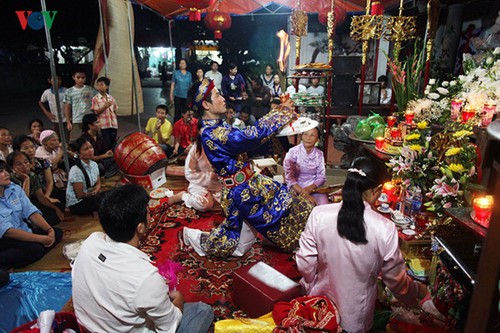 Mother Goddess worship reflects the Vietnamese folk culture  - ảnh 1