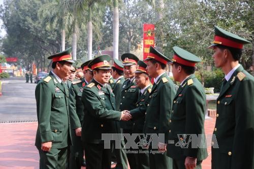 Minister of Defense pays Tet visit to Brigade 205 - ảnh 1