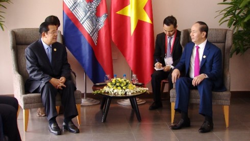 President meets Lao, Cambodian, Republic of Korean leaders  - ảnh 2